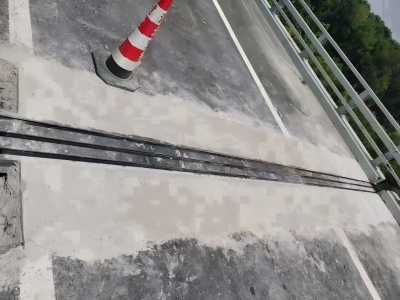 君山伸缩缝更换后浇筑材料快速结构修补料速砼的产品特点及施工流程​